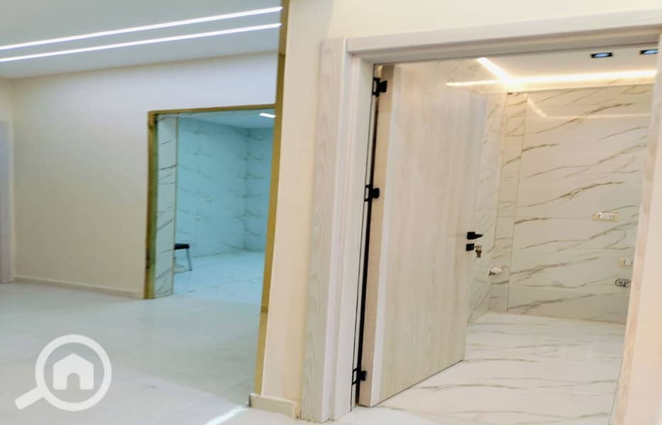 3 WhatsApp Image 2025-11-15 at 10.58. 42 AM (1)_1400x900. jpg