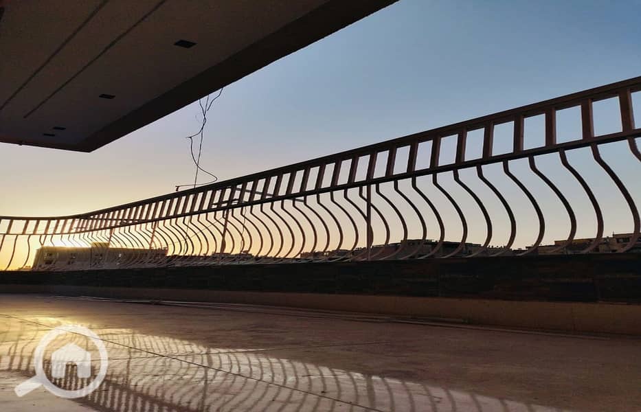 8 WhatsApp Image 2025-11-15 at 10.58. 47 AM_1400x900. jpg