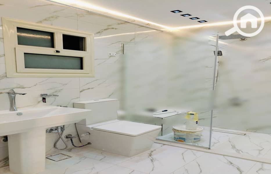 11 WhatsApp Image 2025-11-15 at 10.58. 49 AM (1)_1400x900. jpg