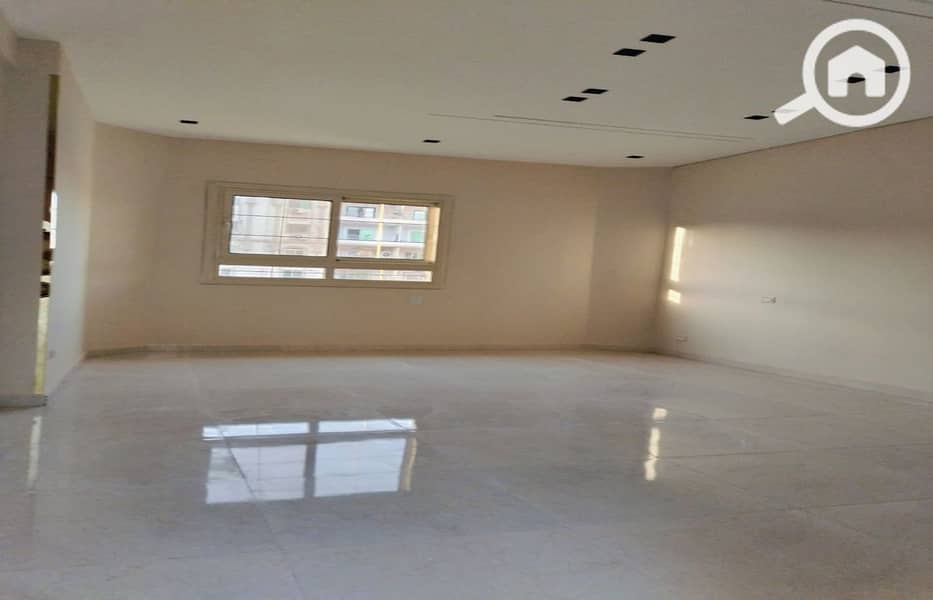 16 WhatsApp Image 2025-11-15 at 10.58. 52 AM_1400x900. jpg