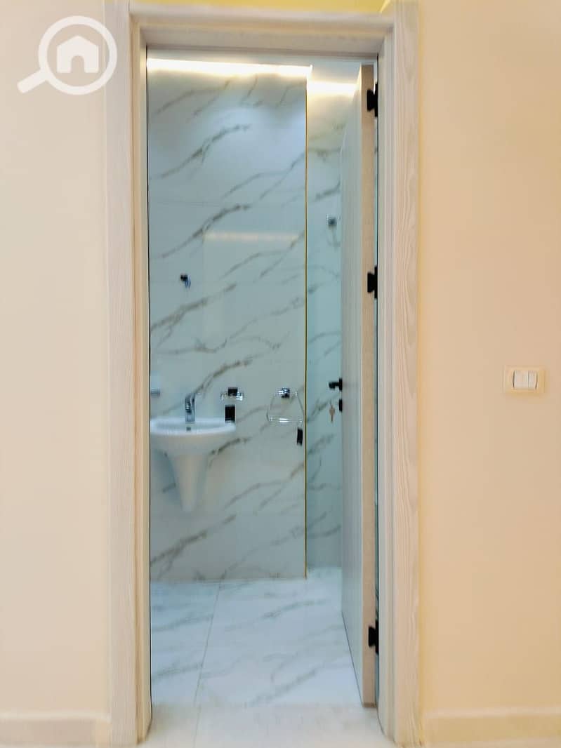 25 WhatsApp Image 2025-11-15 at 10.58. 51 AM. jpeg