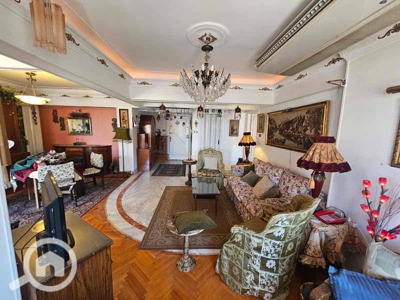 3 7a0cf020-d7f1-4475-8353-a954e8c271be. jpg