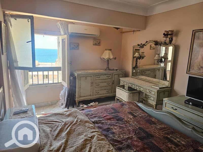 8 1e8b2f42-8194-46df-9462-64e371a80fd5. jpg