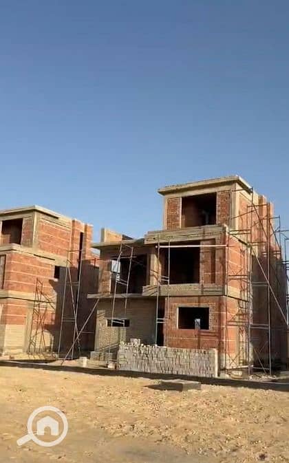 2 WhatsApp Image 2025-11-12 at 17.02. 52_70207328. jpg