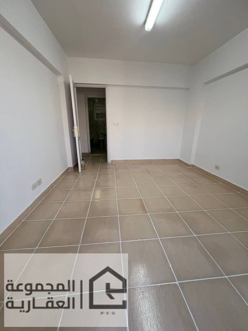 6 8b9b6290-00d6-4701-aa4b-b1faa7c99753. jpg