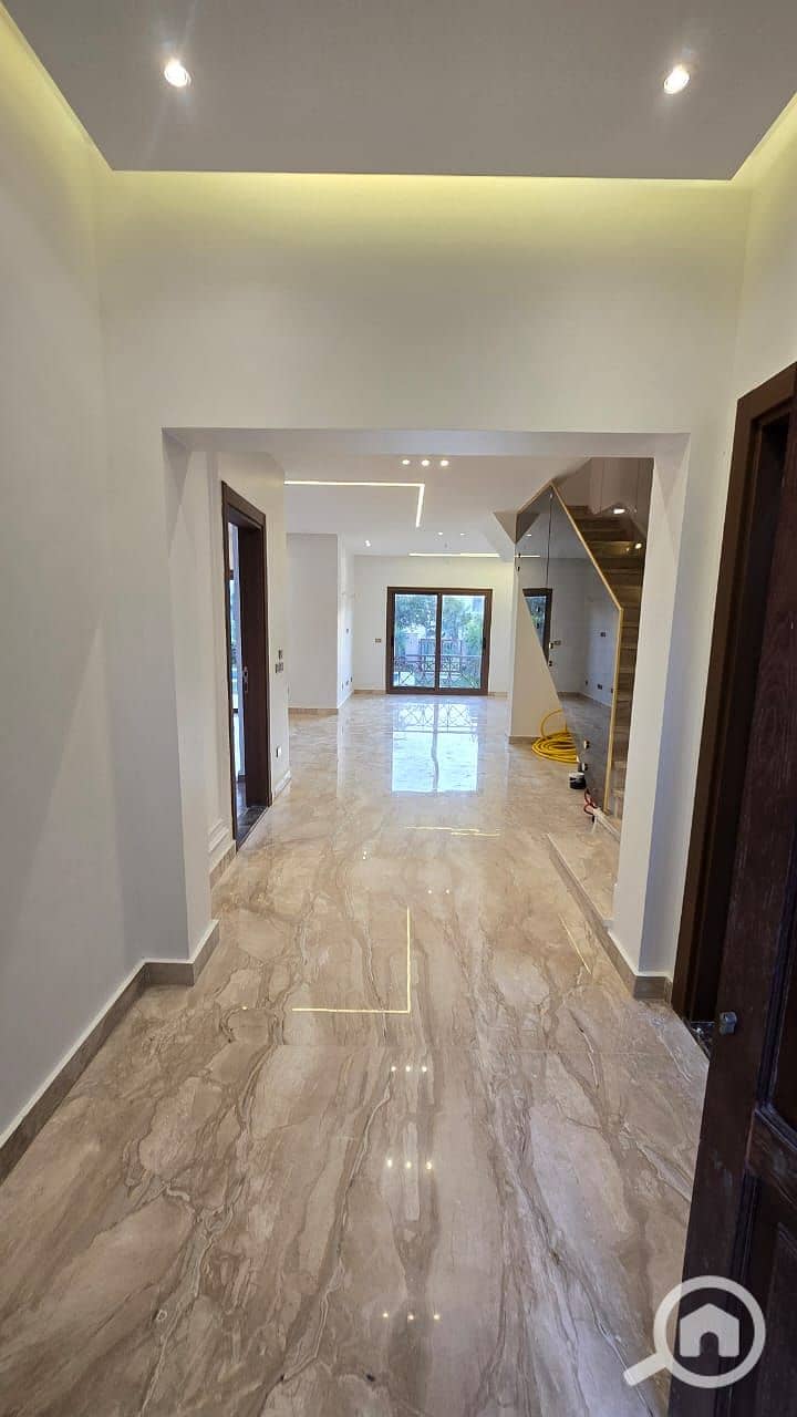 13 4456dcda-e4b9-4c7f-a527-84c936035f9d. jpeg