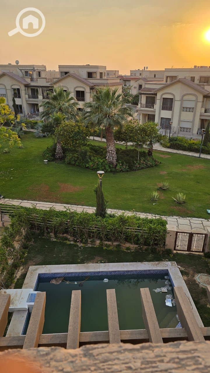 16 058849c9-45d6-42b6-8841-4f664c6ee3aa. jpeg