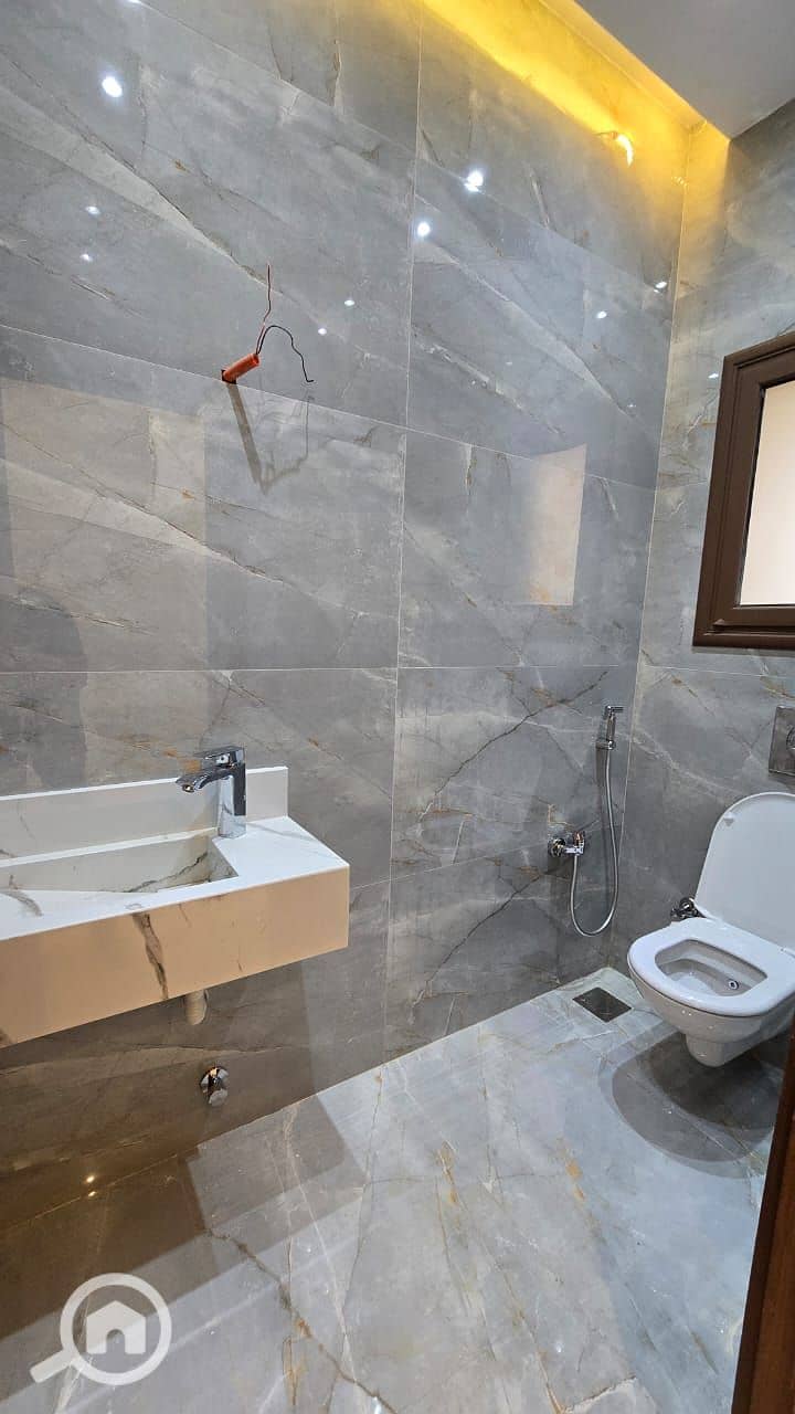 17 85108efd-3188-4d04-bcb2-0697d1169cc1. jpeg