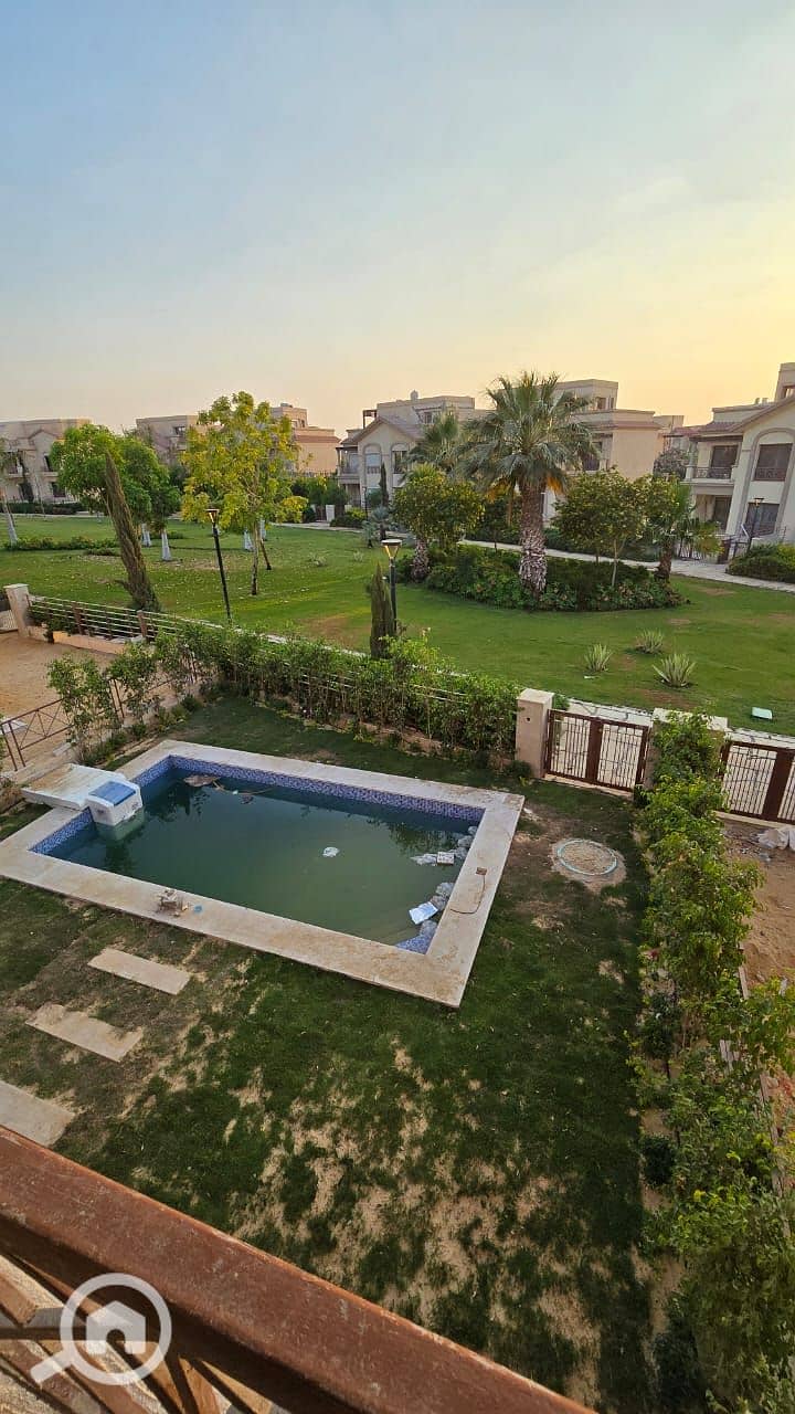 22 c85928cd-0d24-43e4-9567-f6c981628cd4. jpeg