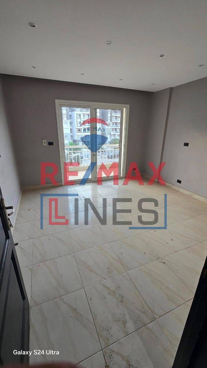 6 79b31fe9-0068-4cc7-906b-f01d44eede8b. jpg