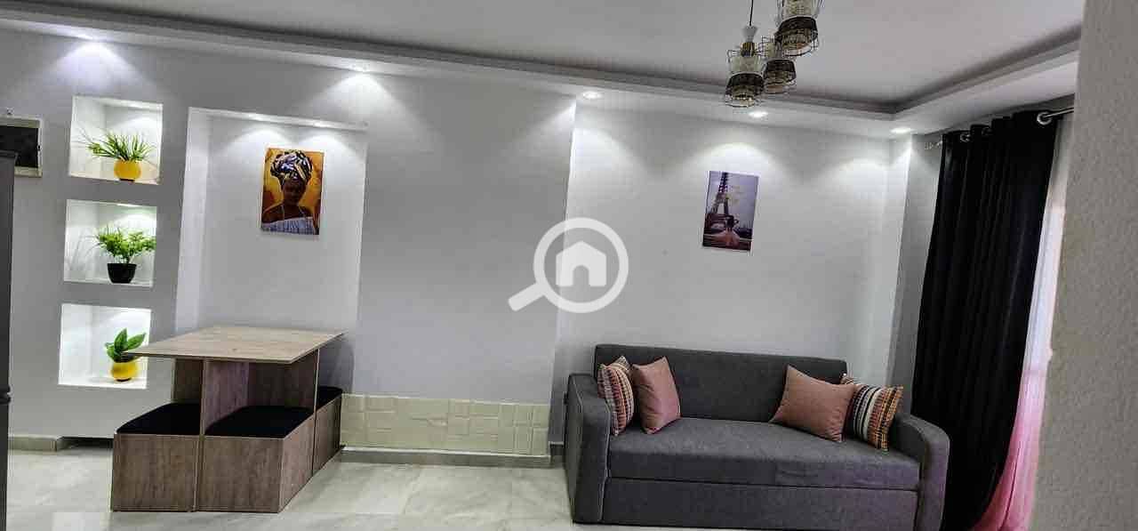 4 899d801a-5f78-4d9a-8a99-9eb896b0135b. jpg