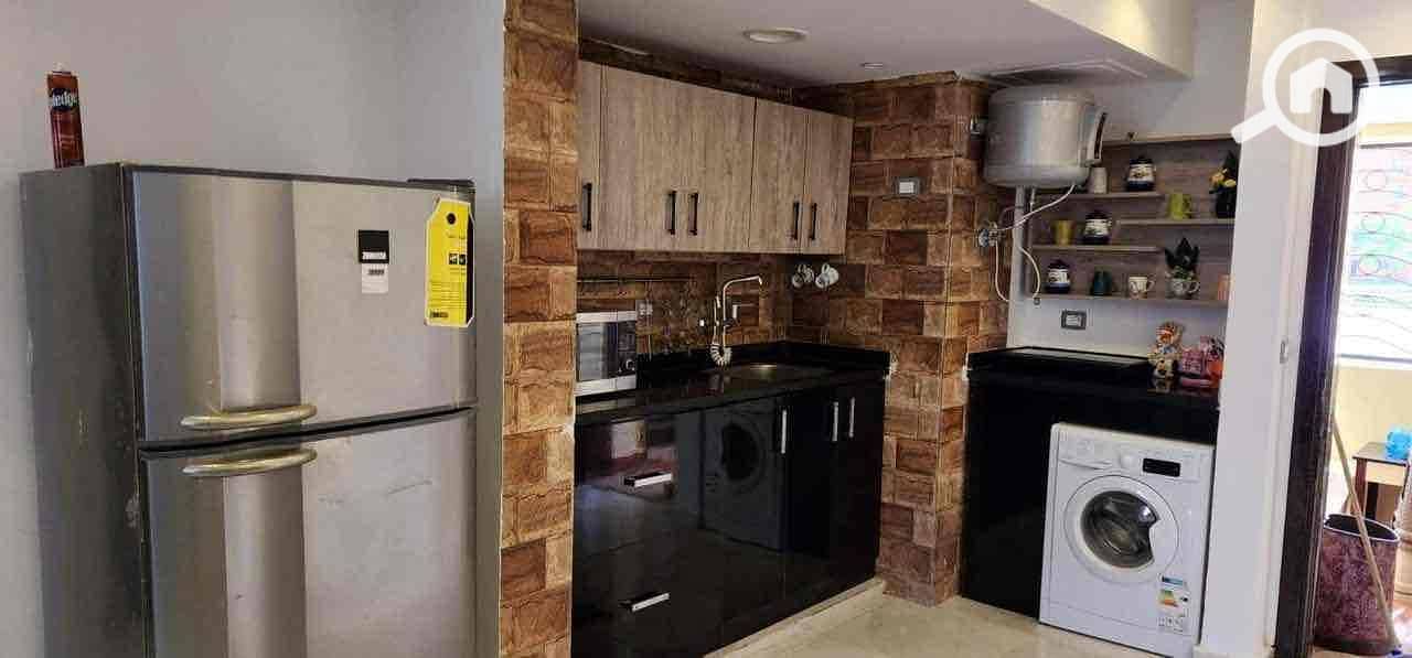 12 8d5b88d6-0d01-453a-a423-9325e16569e5. jpg