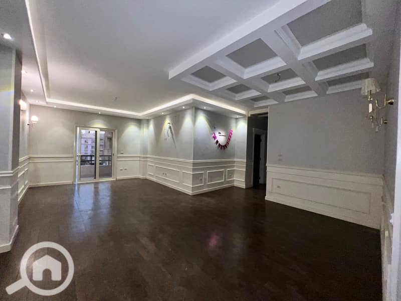 2 motion_photo_3317868898339810600. jpg