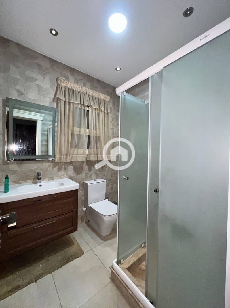 9 motion_photo_2200649127794453363. jpg