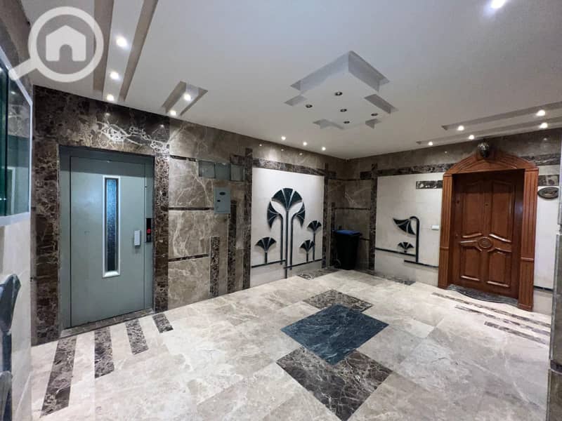 11 motion_photo_7303739435683028504. jpg