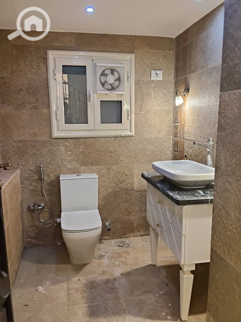 5 WhatsApp Image 2025-11-09 at 7.01. 29 AM. jpeg