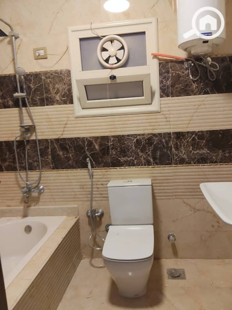 8 WhatsApp Image 2025-11-09 at 7.01. 24 AM. jpeg