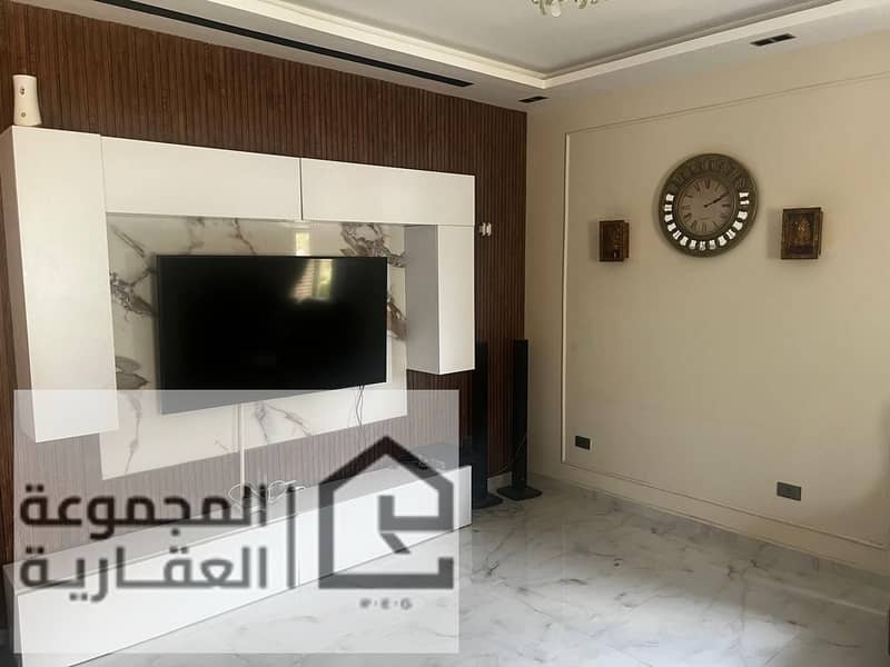 5 17dcd4fc-44e1-44f4-bcab-254c99dc911e. jpg