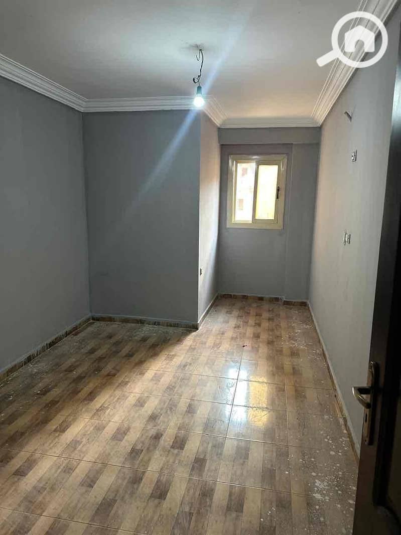 7 83d48cc6-928d-445b-b8af-2485ff4e80bb. jpg