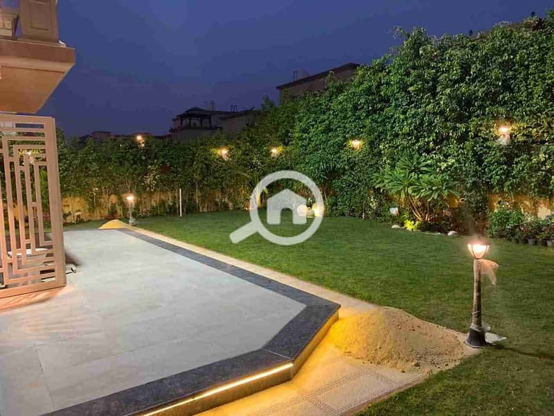 10 FB_IMG_1758983887950. jpg