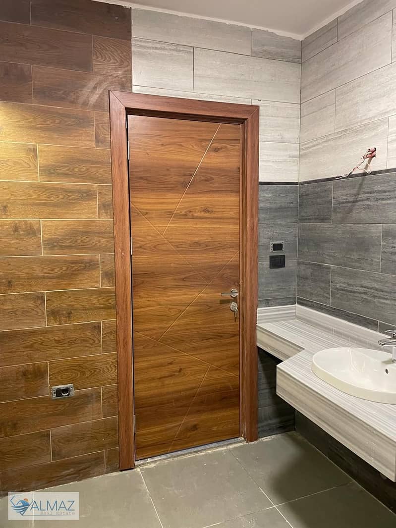 14 WhatsApp Image 2025-11-15 at 11.54. 22 AM. jpeg