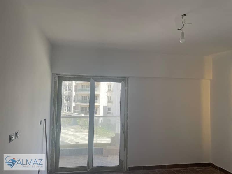 24 WhatsApp Image 2025-11-15 at 11.54. 41 AM. jpeg