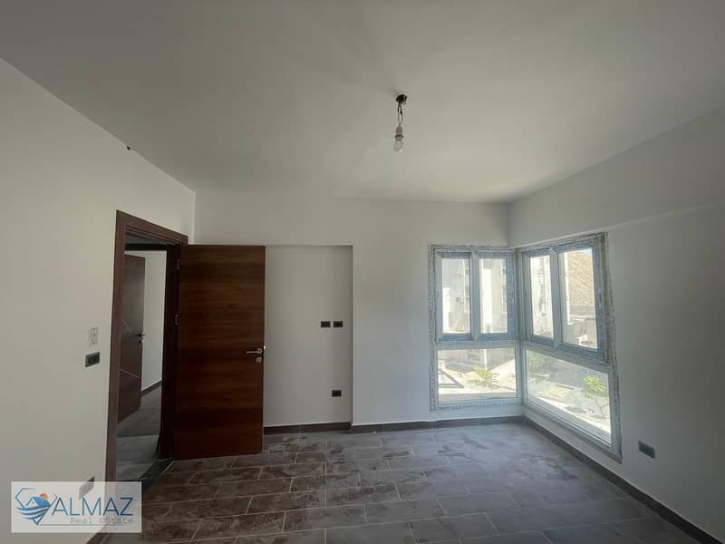 25 WhatsApp Image 2025-11-15 at 11.54. 42 AM. jpeg