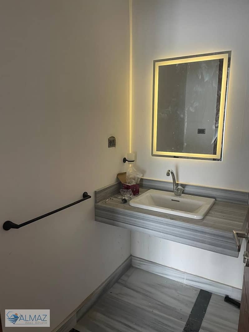 27 WhatsApp Image 2025-11-15 at 11.54. 44 AM. jpeg