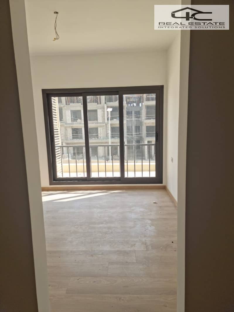 6 WhatsApp Image 2025-11-09 at 13.51. 50. jpeg