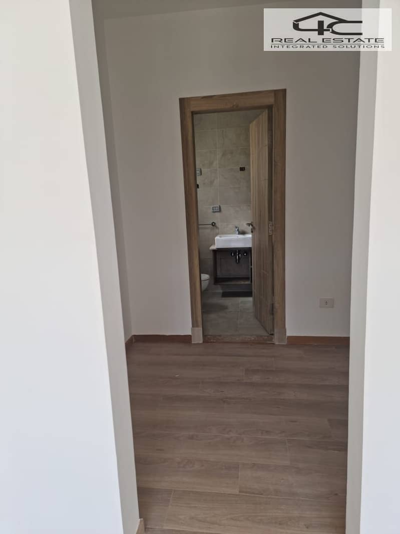 7 WhatsApp Image 2025-11-09 at 13.51. 51. jpeg