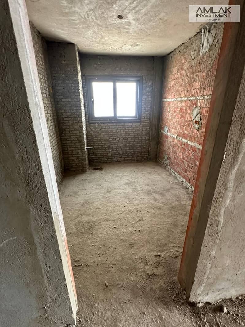 5 afa37328-50eb-46d6-b636-9e005327dbfc. jpeg