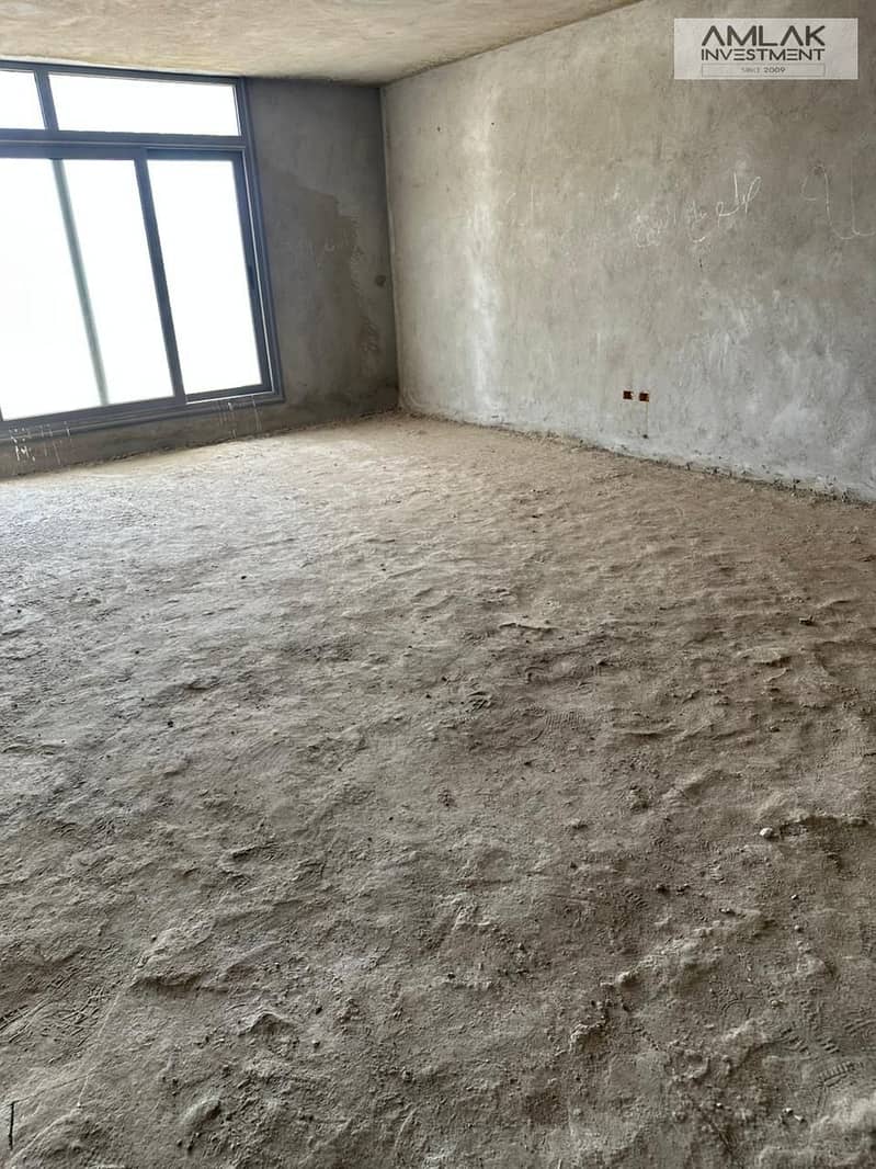 7 f0ffc844-6e07-47c5-9e70-19f2d4d62138. jpeg