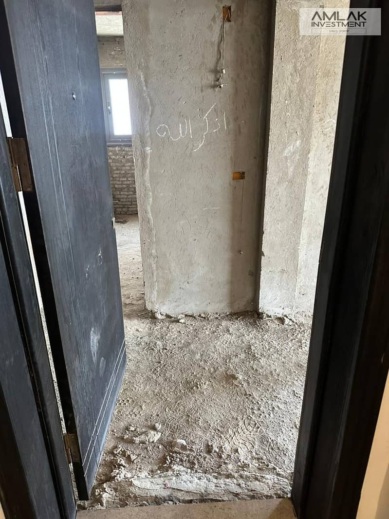 8 a5110b52-5a5f-4e98-8fe5-67fe91c2fe95. jpeg