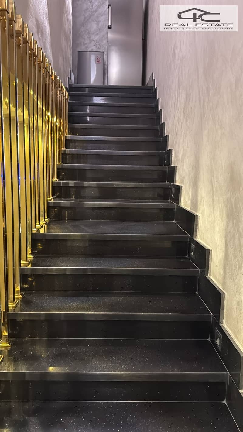 4 WhatsApp Image 2025-11-15 at 3.21. 10 AM (2). jpeg