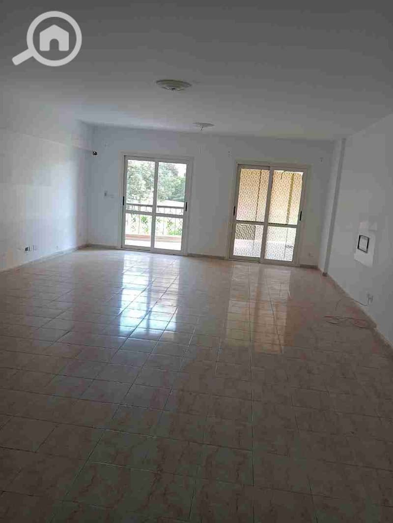 1000344421. jpg 1000344421. jpg