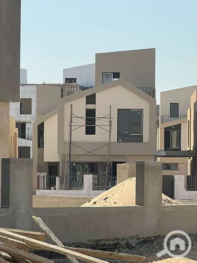 4 Bedroom Villa for Sale in Sheikh Zayed, Giza - WhatsApp Image 2025-11-13 at 17.11. 00_f0e2d408. jpg 4 Bedroom Villa for Sale in Sheikh Zayed, Giza - WhatsApp Image 2025-11-13 at 17.11. 00_f0e2d408. jpg