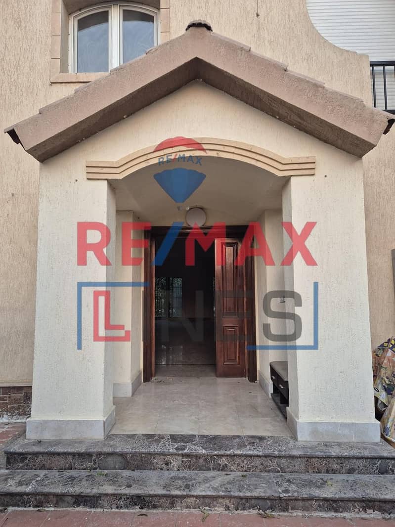 2 1bab82e4-7fc2-4f0b-809c-dd608a078e21. jpg