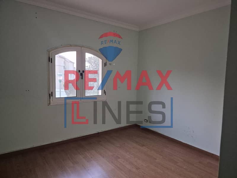 9 1e21e3bf-8103-42ff-a472-cd372e03712b. jpg