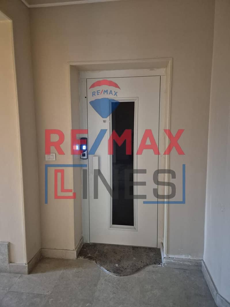 14 ade5d2e7-a401-4814-9734-3cc9584aa03d. jpg