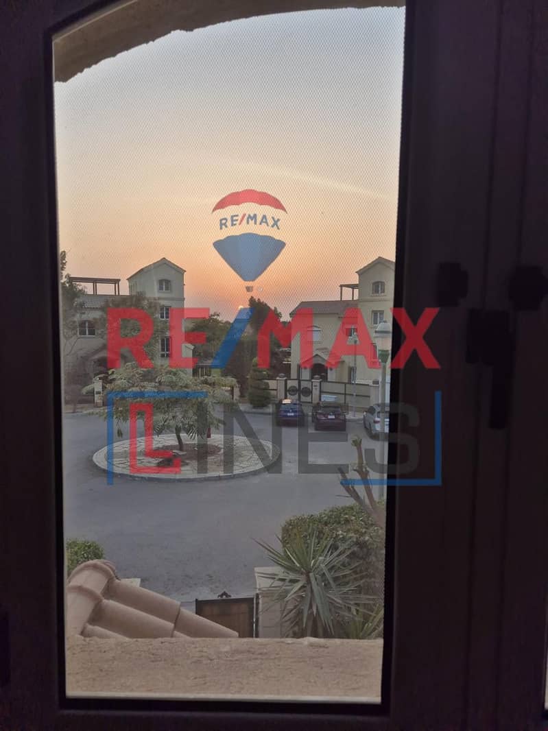 16 f542dcb2-17f5-4d6a-bea9-9c2de838a3a3. jpg