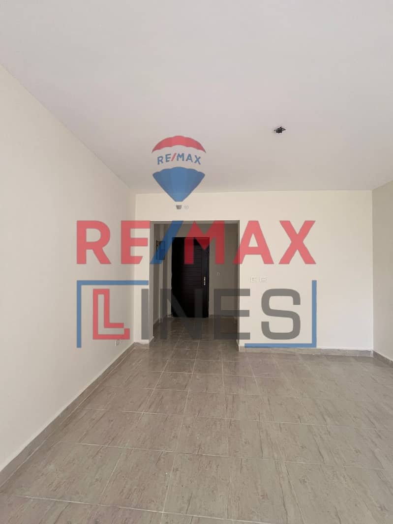 4 63ce3182-cdd3-4d7f-8afe-ddbcdb81f58c. jpg