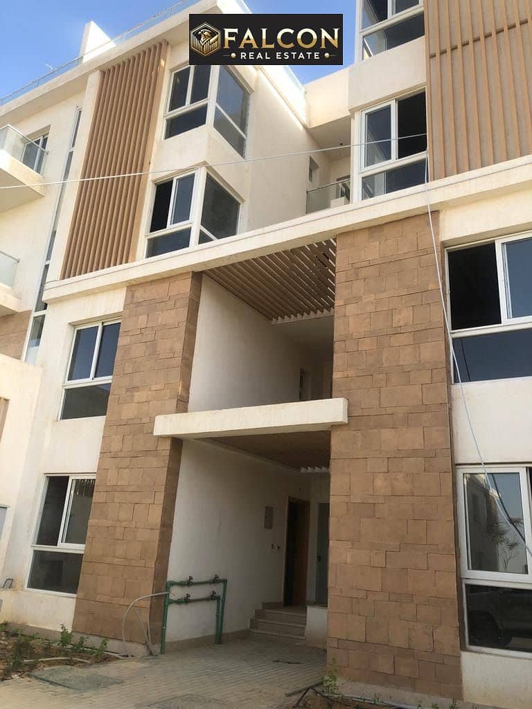 8 346092744_1375874219856989_8894810149340440499_n. jpg