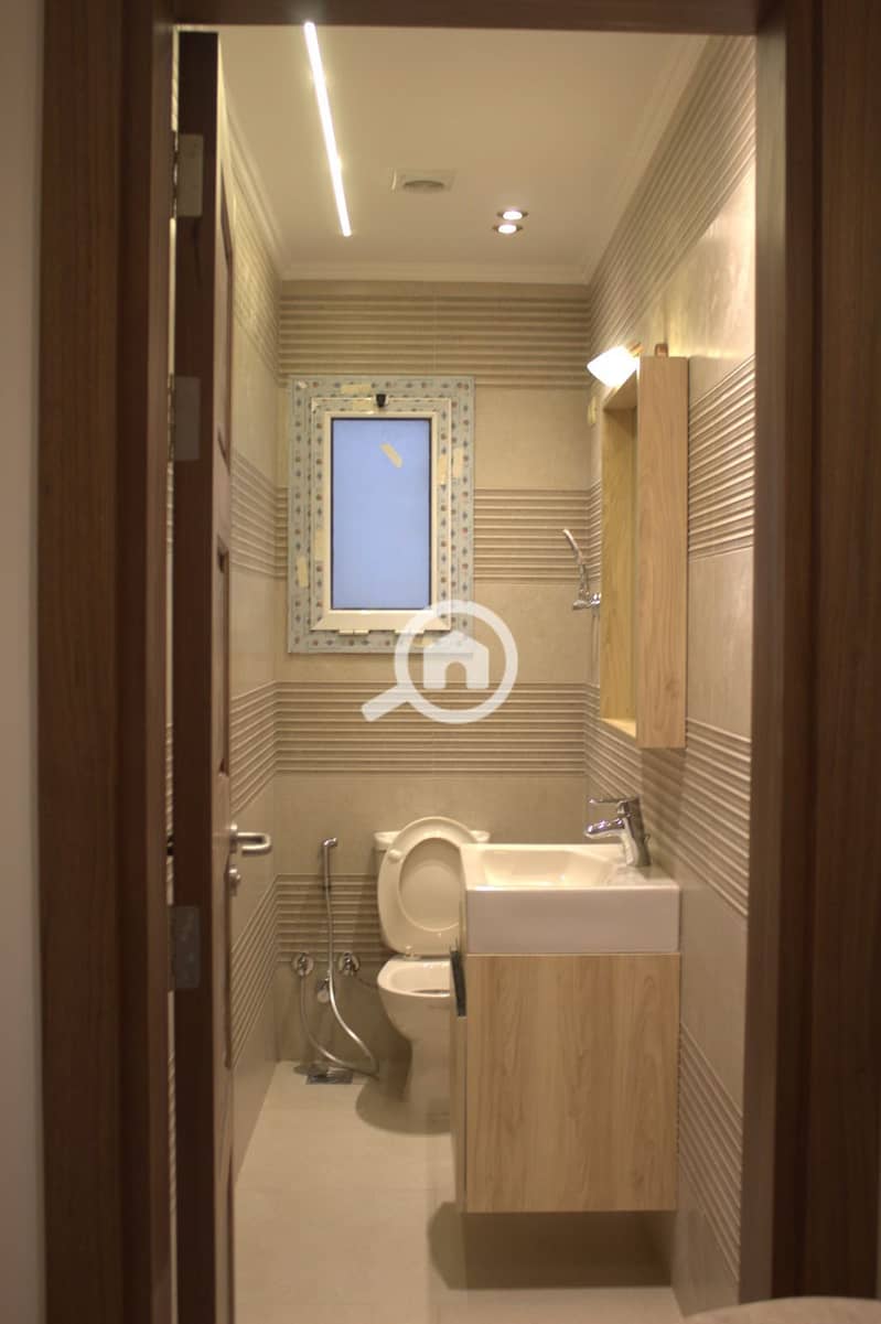 12 WhatsApp Image 2025-11-12 at 7.24. 36 PM (1). jpeg