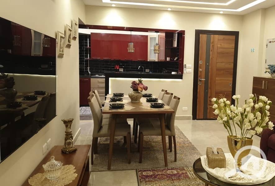 2 0c04ca80-ed2d-4a31-bbf1-47497a01c68f. jpg