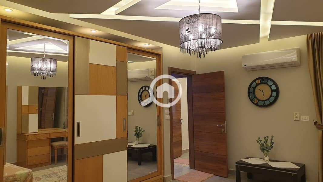 8 64406e41-33e7-4228-b967-a391f6d300bf. jpg