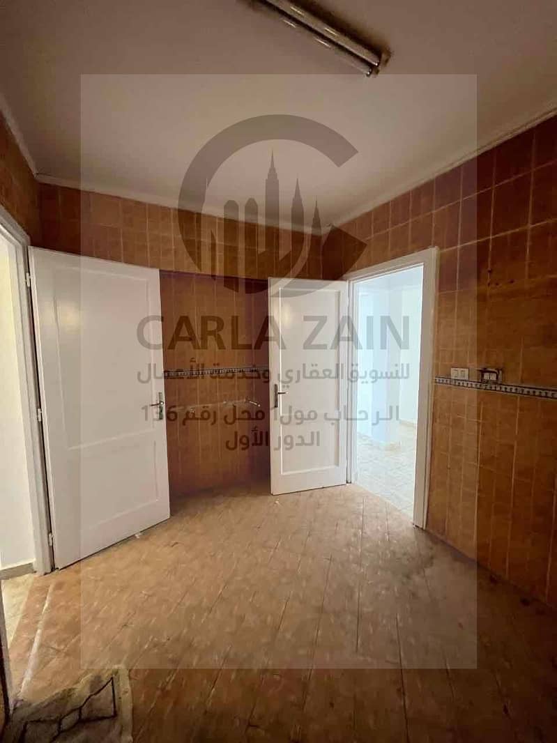 2 9f66a64b-5a7c-4af0-a486-d520d7362777. jpg