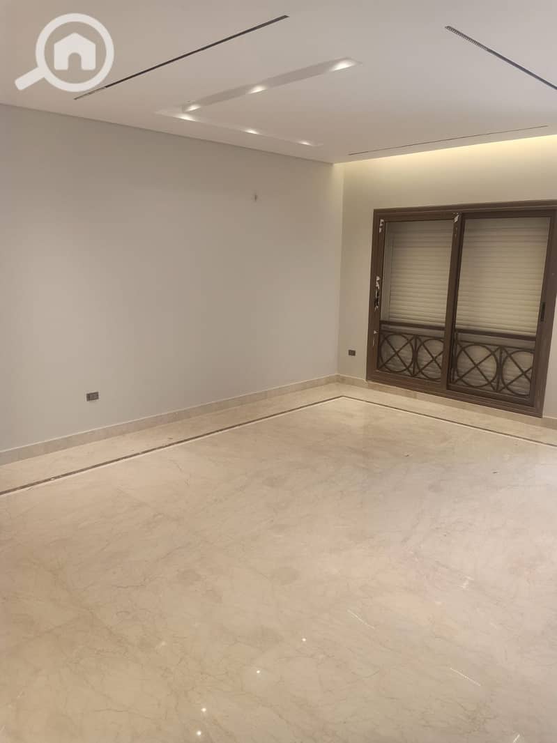 1ae0d73a-d7bc-432f-9b2f-33512edba053. jpeg 1ae0d73a-d7bc-432f-9b2f-33512edba053. jpeg