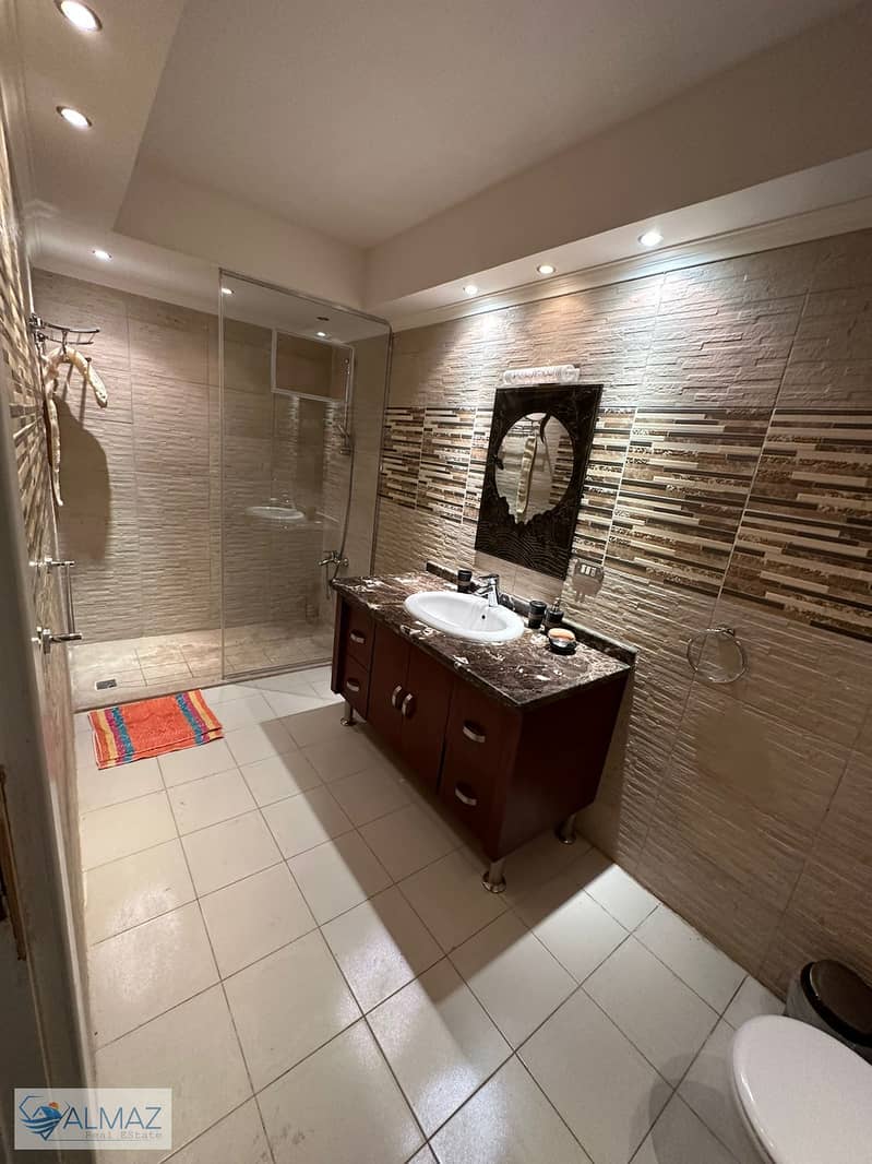 12 WhatsApp Image 2025-11-15 at 12.32. 06 PM. jpeg