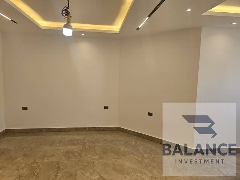 7 WhatsApp Image 2025-11-15 at 04.10. 45 (2). jpeg