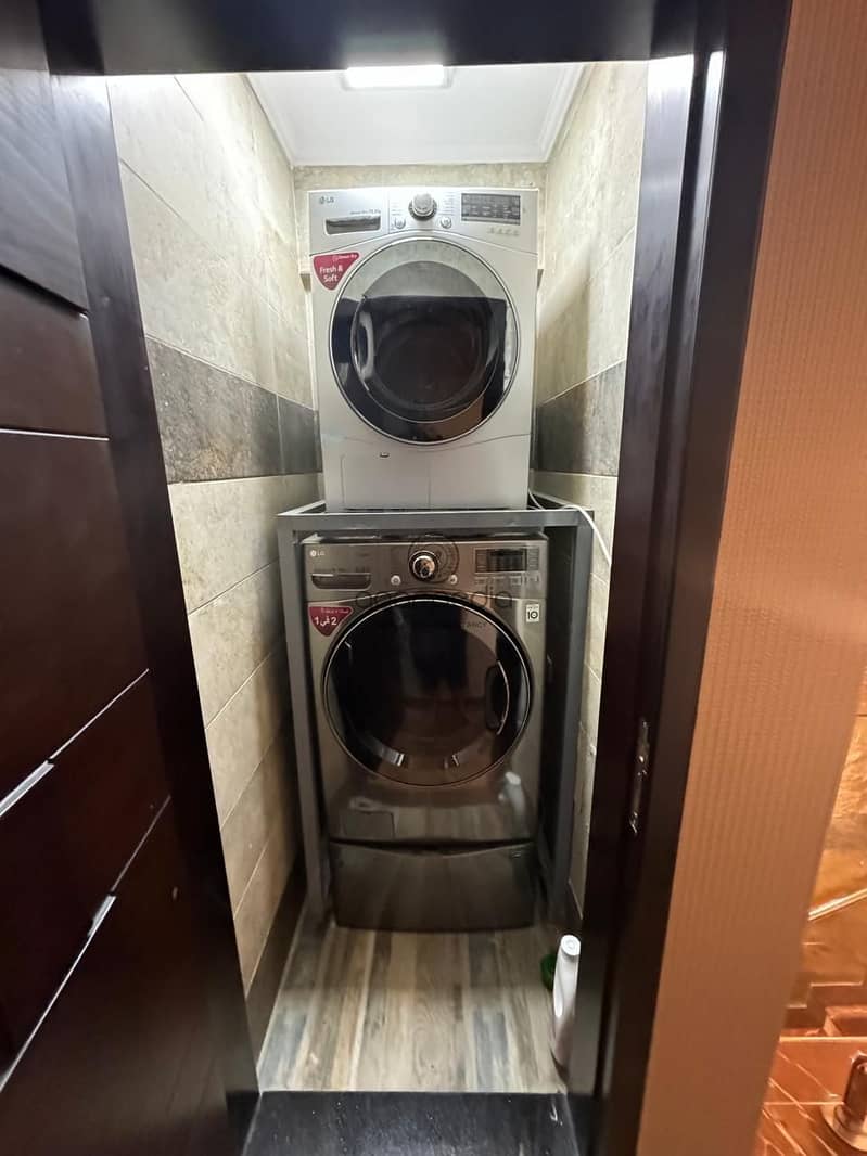 8 WhatsApp Image 2025-09-28 at 4.02. 44 PM (1). jpeg